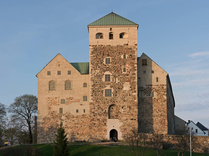 Front photo of Turku Castle
