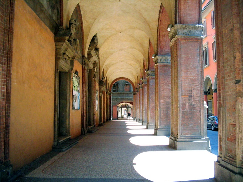 Image of Strada Maggiore Street in Bologna