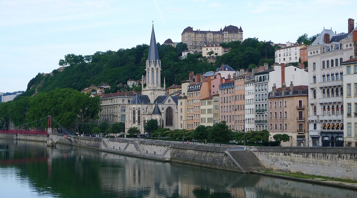 Image of Lyon from the water