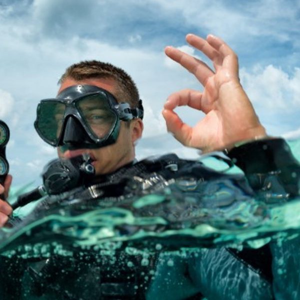 Double-lens prescription dive masks