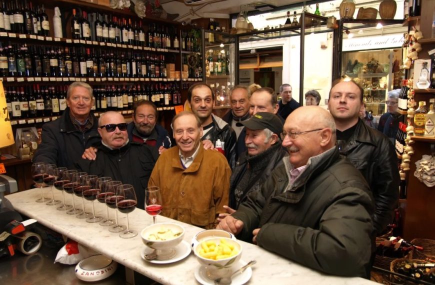 Where to Drink Wine in Florence: Authentic Places Beyond the Usual Tourist Stops